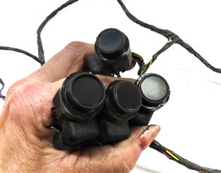 Thumbnail 5: 2010 LAND ROVER LR4 (L319) REAR PARK ASSIST PDC SENSOR SET/4 w/HARNESS (BLACK)