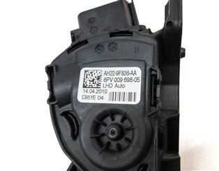 Thumbnail 7: 2010 LAND ROVER LR4 (L319) FRONT LEFT DRIVER GAS ACCELERATOR PEDAL ASSEMBLY