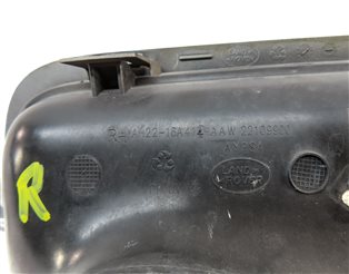 Thumbnail 6: 2010 LAND ROVER LR4 (L319) FRONT RIGHT PASSENGER FENDER AIR VENT TRIM GRILLE