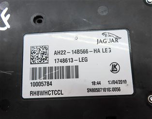 Thumbnail 6: 10 LAND ROVER LR4 (L319) FRONT RIGHT PASSENGER SEAT POSITION ADJUST SWITCH BLACK