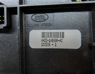Thumbnail 6: 10 ROVER LR4 L319 FRONT CENTER TRACTION TERRAIN HEIGHT LEVEL SELECTOR SWITCH