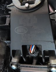 Thumbnail 7: 2010 LAND ROVER LR4 (L319) AUTO DIM HOMELINK REARVIEW MIRROR (Black)