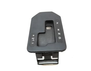 Thumbnail 2: 10 LAND ROVER LR4 (L319) FRONT AUTOMATIC TRANSMISSION SHIFT INDICATOR TRIM PANEL
