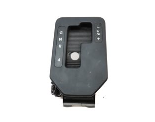 Thumbnail 4: 10 LAND ROVER LR4 (L319) FRONT AUTOMATIC TRANSMISSION SHIFT INDICATOR TRIM PANEL