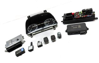 Thumbnail 4: 10-13 RANGE ROVER SPORT 5.0L NON SC / LR4 SPEEDOMETER GAUGE CLUSTER MPH (151k)