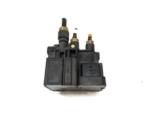 Thumbnail 5: 13 LAND RANGE ROVER L405 REAR AIR SUSPENSION TRANSFER RELIEF CONTROL VALVE BLOCK