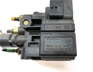 Thumbnail 6: 13 LAND RANGE ROVER L405 REAR AIR SUSPENSION TRANSFER RELIEF CONTROL VALVE BLOCK