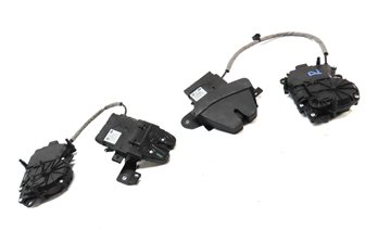Thumbnail 3: 13 LAND RANGE ROVER L405 REAR TRUNK LEFT & RIGHT HATCH LOCK LATCH ACTUATOR SET/2