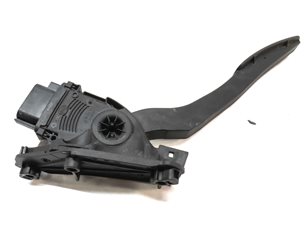 Thumbnail 5: 2013 LAND RANGE ROVER (L405) FRONT LEFT DRIVER GAS ACCELERATOR PEDAL