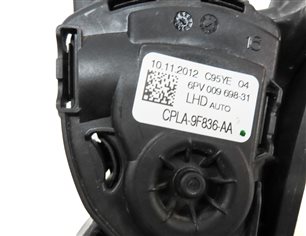 Thumbnail 7: 2013 LAND RANGE ROVER (L405) FRONT LEFT DRIVER GAS ACCELERATOR PEDAL
