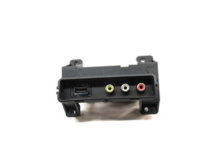 Thumbnail 2: 2013 LAND RANGE ROVER (L405) RCA VIDEO AUDIO INPUT INTERFACE USB PLUG PANEL
