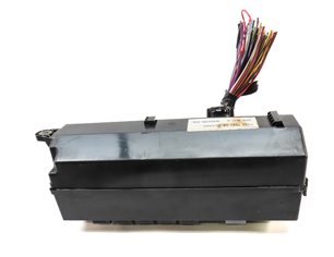 Thumbnail 5: 13-18 RANGE ROVER (L405) 5.0L AJ133 / 5.0L AJ133 SUPERCHARGED ENGINE FUSE BOX