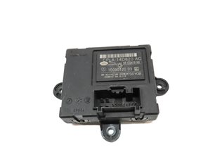 Thumbnail 2: 2013 LAND RANGE ROVER (L405) REAR RIGHT DOOR CONTROL MODULE