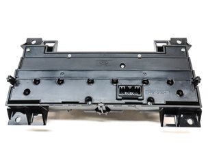 Thumbnail 6: 2013 RANGE ROVER (L405) FRONT HEATER A/C TEMPERATURE CLIMATE CONTROL PANEL