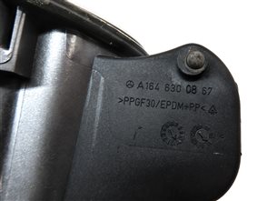 Thumbnail 6: 07-12 MERCEDES GL320 GL350 GL450 GL550 FUEL DOOR w/HOUSING & CAP (Silver)