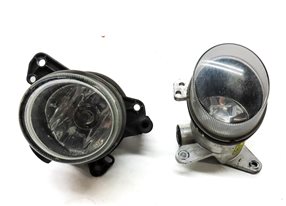 Thumbnail 2: 06-11 MERCEDES C250 C350 E300 GL320 GL450 R320 R350 R500 - RIGHT FOG LIGHT LAMP