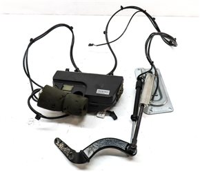 Thumbnail 2: 10-12 GL450 GL550 W164 X164 REAR TRUNK HATCH LIFT ASSIST MOTOR ASSEMBLY