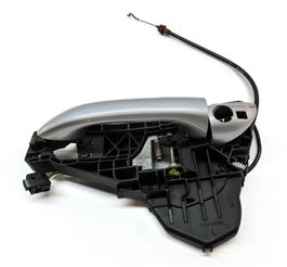 Thumbnail 2: 11 MERCEDES GL450 X164 FRONT LEFT DRIVER EXTERIOR STANDARD DOOR HANDLE (Silver)