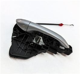 Thumbnail 3: 2011 MERCEDES GL450 (X164) REAR RIGHT EXTERIOR STANDARD DOOR HANDLE (Silver)