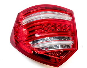 Thumbnail 5: 2010-2012 MB GL350 GL450 GL550 (X164) RIGHT PASSENGER TAILLIGHT BRAKE LIGHT LAMP
