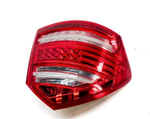 Thumbnail 5: 2010-2012 MB GL350 GL450 GL550 (X164) LEFT DRIVER TAILLIGHT BRAKE LIGHT LAMP