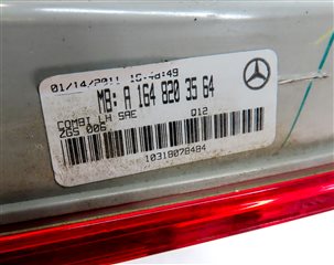 Thumbnail 7: 2010-2012 MB GL350 GL450 GL550 (X164) LEFT DRIVER TAILLIGHT BRAKE LIGHT LAMP