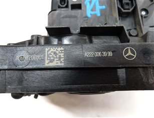 Thumbnail 7: 15-22 MERCEDES C300 C350 C400 C450 E300 E350 E400 E450 - RIGHT FRONT DOOR LATCH