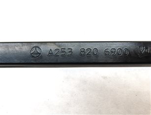 Thumbnail 5: 2015-2023 MERCEDES C GL CLASS W204 X253 FRONT LEFT & RIGHT WIPER ARM SET/2