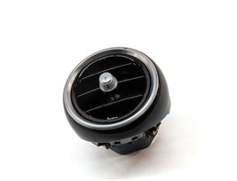Thumbnail 3: 2019 MERCEDES GLC300 (X253) FRONT RIGHT PASSENGER HEAT AIR AC DASH VENT (BLACK)