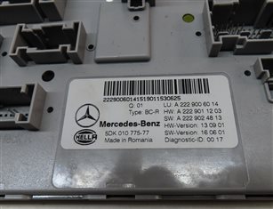 Thumbnail 4: 2019 MERCEDES GLC300 (X253) REAR SAM SIGNAL ACQUISITION CONTROL MODULE