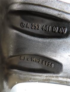 Thumbnail 4: 16-23 GLC300 GLC350e X253 19X8 INCH 5 SPOKE WHEEL RIM MACHINED w/ BLACK POCKETS