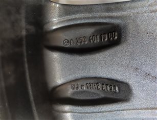 Thumbnail 4: 16-23 GLC300 GLC350e X253 19X8 INCH 5 SPOKE WHEEL RIM MACHINED w/ BLACK POCKETS