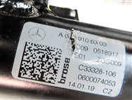 Thumbnail 7: 2016-2022 GLC300 GLC350E (X253) FRONT RIGHT PASSENGER SEAT TRACK w/ MOTORS