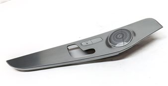 Thumbnail 3: 19 MERCEDES GLC300 (X253) FRONT LEFT DRIVER DOOR BURMESTER SPEAKER GRILLE COVER