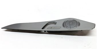 Thumbnail 4: 19 MB GLC300 X253 FRONT RIGHT PASSENGER DOOR BURMESTER SPEAKER GRILLE COVER