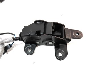 Thumbnail 5: 2011 BMW X5 (E70) REAR LOWER TRUNK LIFTGATE HATCH LOCK LATCH SET/3