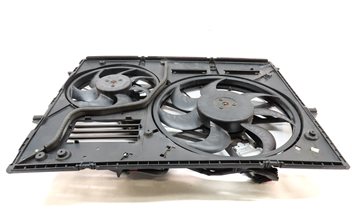 Thumbnail 4: 11-15 AUDI Q7 (4L) 3.0L ENGINE RADIATOR COOLING FAN (FOR MODELS w/ HITCH OPTION)