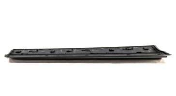 Thumbnail 5: 2015 AUDI Q7 (4L) FRONT RIGHT PASSENGER EXTERIOR LOWER DOOR TRIM MOULDING (Grey)