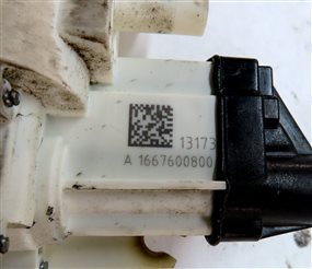Thumbnail 9: 13-20 MERCEDES GL GLE GLS S FRONT RIGHT PASSENGER DOOR LATCH w/ SOFT CLOSE MOTOR