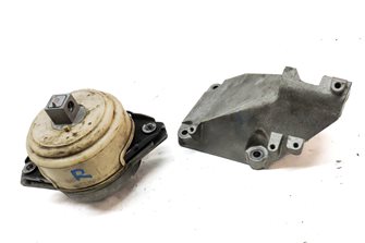Thumbnail 3: 2013 MERCEDES GL450 (X166) 4.6L (278.928) RIGHT ENGINE MOTOR MOUNT w/BRACKET SET