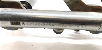 Thumbnail 12: 2013 MERCEDES GL450 X166 4.6L (278.928) ENGINE FUEL INJECTOR SET/8 w/FUEL RAILS
