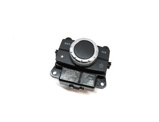 Thumbnail 1: 2012-2013 MERCEDES G550 GL350 GL450 GL550 ML350 ML550 (W166 X166) RADIO GPS KNOB