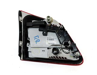 Thumbnail 6: 13-16 MERCEDES GL350 GL450 GL550 (X166) RIGHT REAR INNER TAILLIGHT LIGHT LAMP
