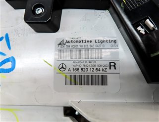 Thumbnail 7: 13-16 MERCEDES GL350 GL450 GL550 (X166) RIGHT REAR INNER TAILLIGHT LIGHT LAMP
