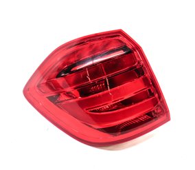 Thumbnail 3: 13-16 MERCEDES GL350 GL450 GL550 (X166) LEFT DRIVER TAILLIGHT BRAKE LIGHT LAMP