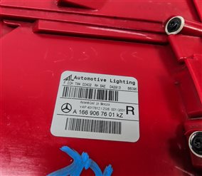 Thumbnail 6: 13-16 MERCEDES GL350 GL450 GL550 (X166) RIGHT REAR TAILLIGHT BRAKE LIGHT LAMP