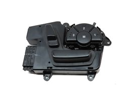 Thumbnail 2: 2011 MERCEDES GL450 (X164) FRONT RIGHT PASSENGER SEAT ADJUST SWITCH w/MEMORY