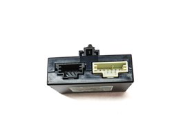 Thumbnail 5: 06-11 MERCEDES GL320 GL450 ML320 ML350 ML500 R320 R350 - REARVIEW CAMERA MODULE