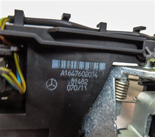 Thumbnail 6: 11 MERCEDES GL450 X164 FRONT RIGHT PASSENGER EXTERIOR KEYLESS DOOR HANDLE(WHITE)