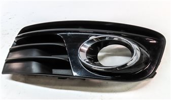 Thumbnail 2: 2016 AUDI Q5 (B8 8R) FRONT RIGHT PASSENGER FOG LIGHT LAMP TRIM SET